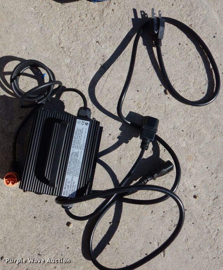 image for item LS9924 2021 Heli CBD15JLI2  pallet jack