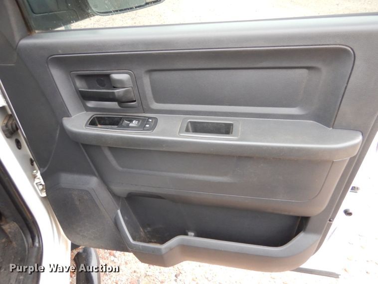 image for item LU9706 2012 Dodge Ram 5500HD  Crew Cab flatbed truck