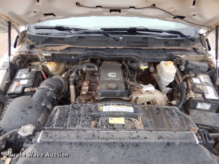 image for item LU9706 2012 Dodge Ram 5500HD  Crew Cab flatbed truck