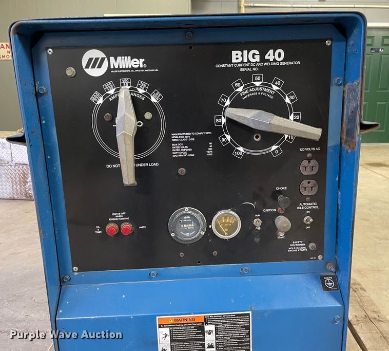 image for item LU9707 Miller Big 40  welder/generator