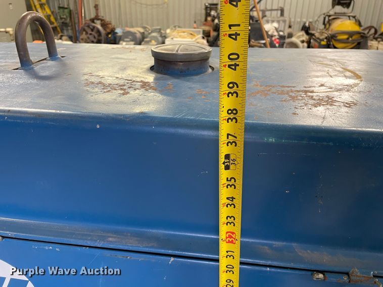 image for item LU9707 Miller Big 40  welder/generator