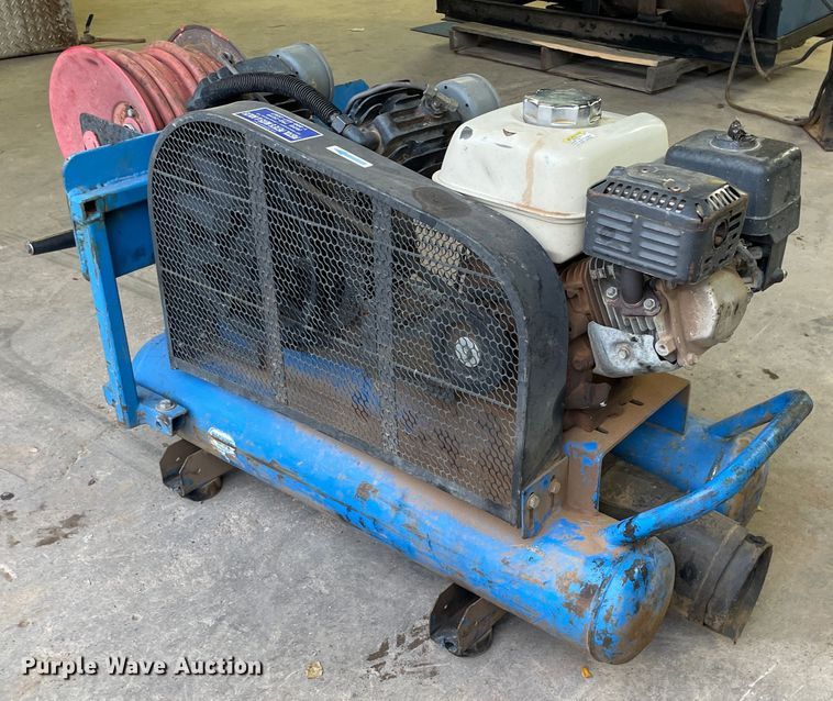 image for item LU9709 2015 Puma PUK-5508G  air compressor