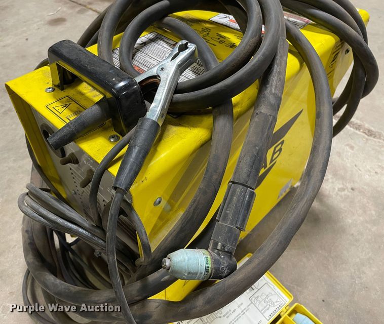 image for item LU9710 Esab PCM 875  plasma cutting system