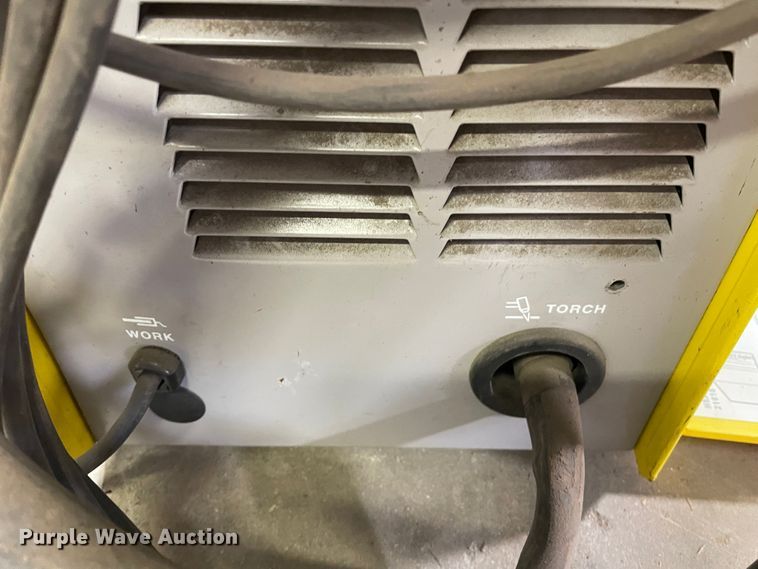 image for item LU9710 Esab PCM 875  plasma cutting system