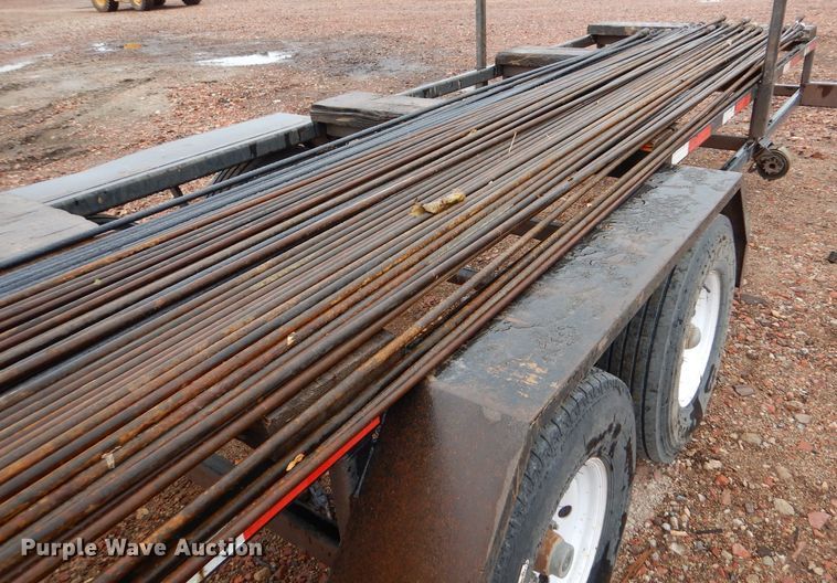 image for item LU9714 Approximately 85 sucker rods