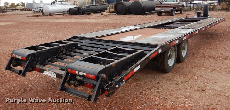 image for item LU9725 2006 EW  equipment trailer
