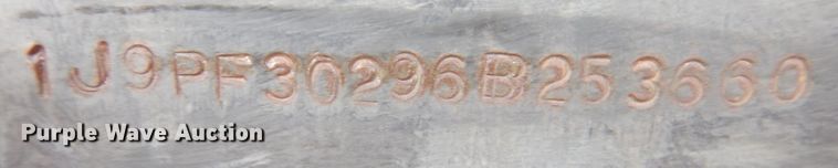 image for item LU9725 2006 EW  equipment trailer