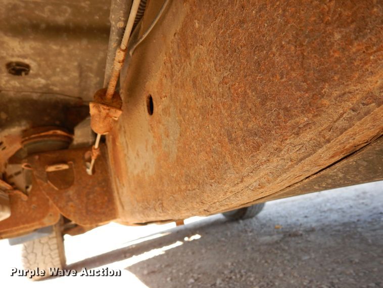 image for item MH9255 2011 Chevrolet Silverado 2500HD LT  Ext. Cab pickup truck