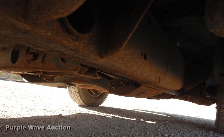 image for item MH9255 2011 Chevrolet Silverado 2500HD LT  Ext. Cab pickup truck