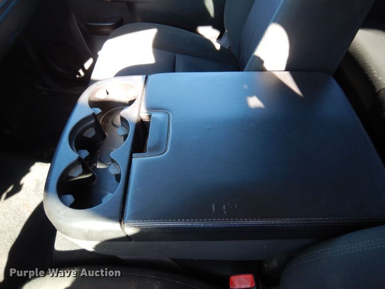 image for item MH9255 2011 Chevrolet Silverado 2500HD LT  Ext. Cab pickup truck