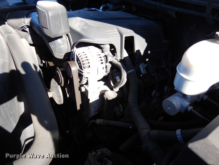 image for item MH9255 2011 Chevrolet Silverado 2500HD LT  Ext. Cab pickup truck