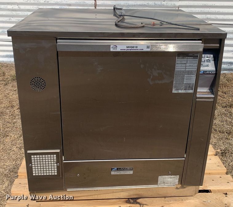 image for item MH9818 2000 Lancer 820UP  laboratory washer