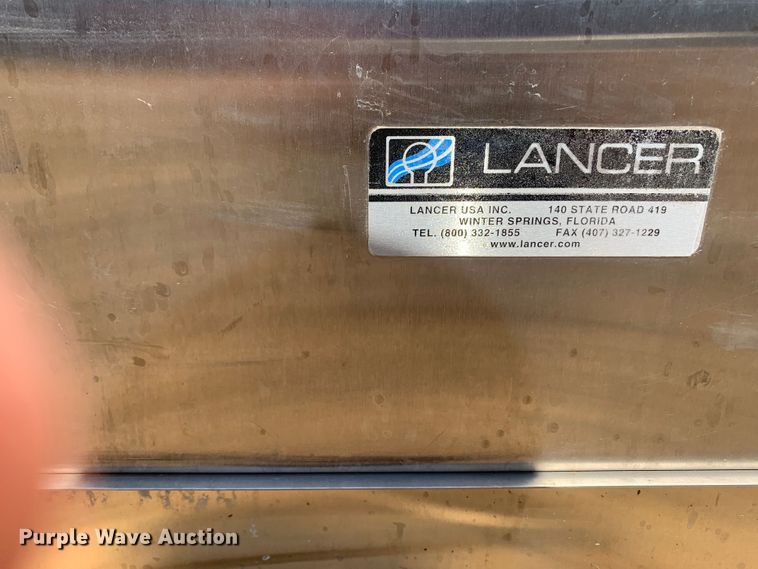 image for item MH9818 2000 Lancer 820UP  laboratory washer