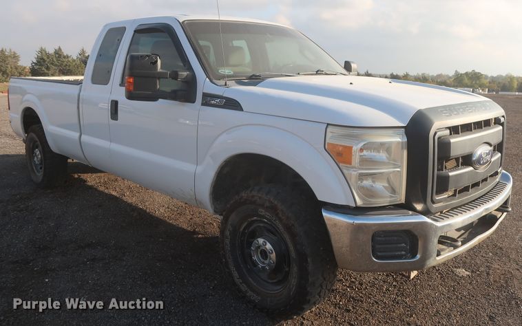 image for item MJ9213 2015 Ford F250 Super Duty  SuperCab pickup truck