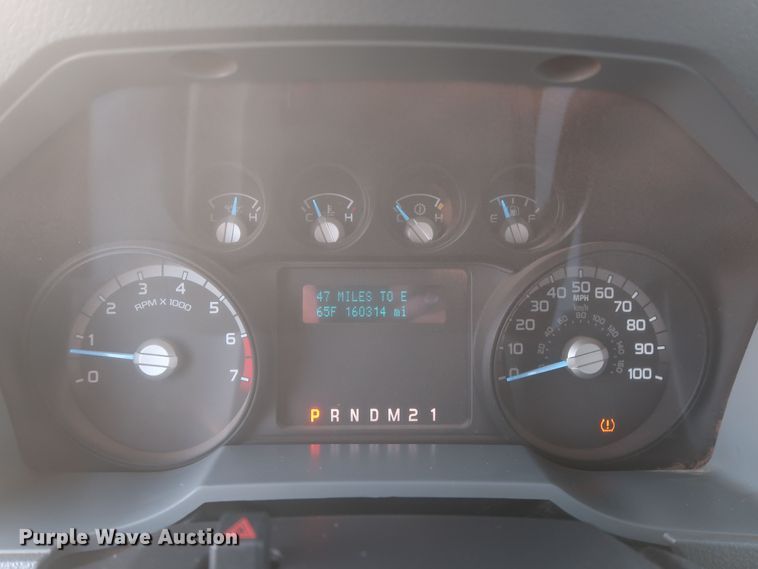 image for item MJ9213 2015 Ford F250 Super Duty  SuperCab pickup truck