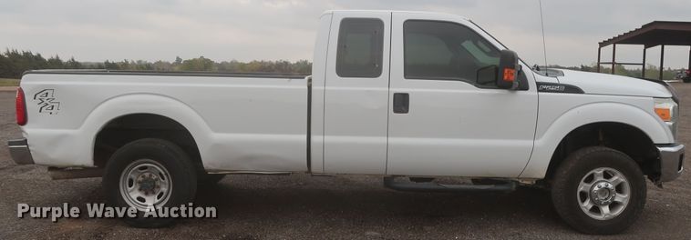 image for item MJ9215 2015 Ford F250 Super Duty  SuperCab pickup truck