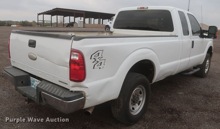 image for item MJ9215 2015 Ford F250 Super Duty  SuperCab pickup truck