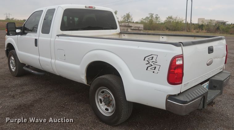 image for item MJ9215 2015 Ford F250 Super Duty  SuperCab pickup truck