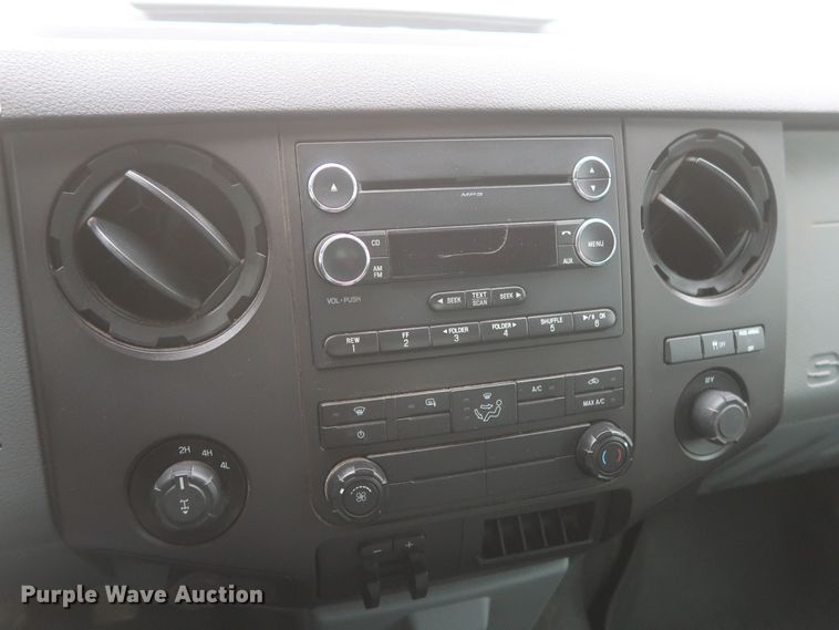 image for item MJ9215 2015 Ford F250 Super Duty  SuperCab pickup truck