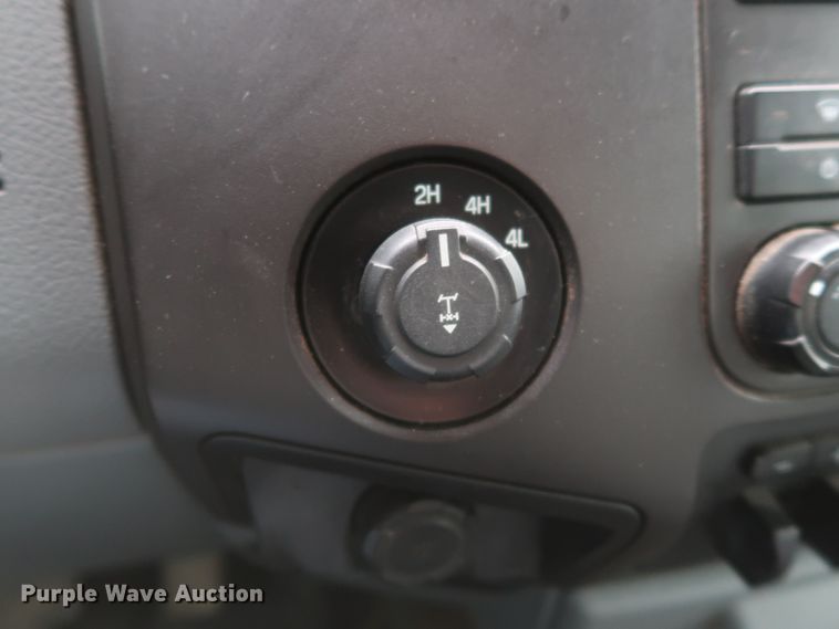 image for item MJ9215 2015 Ford F250 Super Duty  SuperCab pickup truck