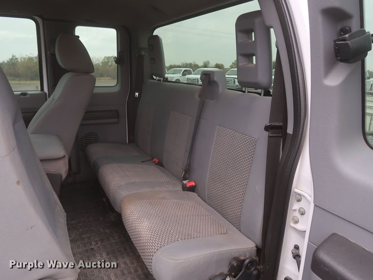 image for item MJ9215 2015 Ford F250 Super Duty  SuperCab pickup truck