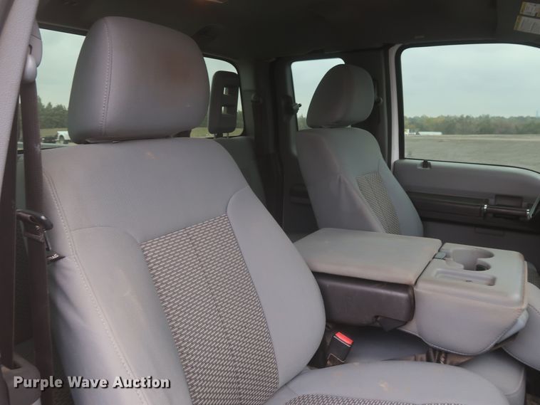 image for item MJ9215 2015 Ford F250 Super Duty  SuperCab pickup truck