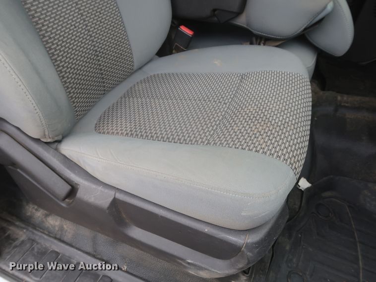 image for item MJ9215 2015 Ford F250 Super Duty  SuperCab pickup truck