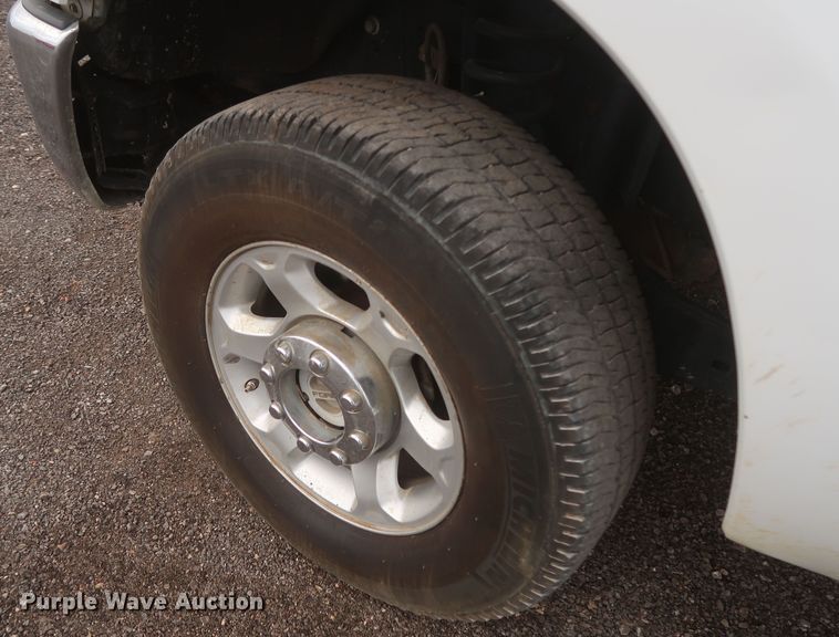 image for item MJ9215 2015 Ford F250 Super Duty  SuperCab pickup truck