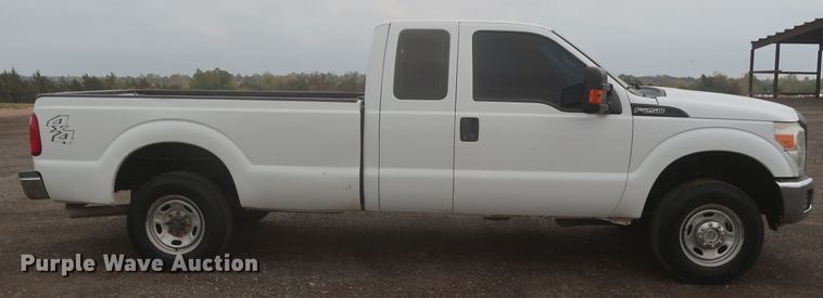 image for item MJ9219 2015 Ford F250 Super Duty  SuperCab pickup truck