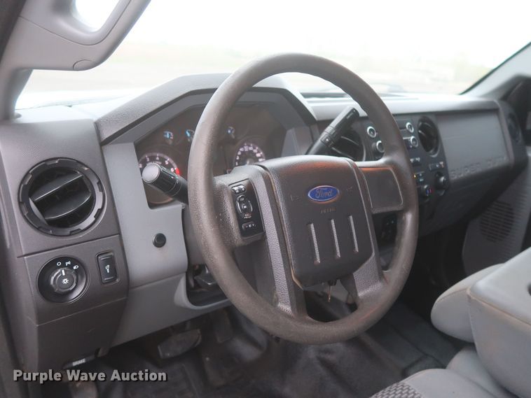 image for item MJ9219 2015 Ford F250 Super Duty  SuperCab pickup truck