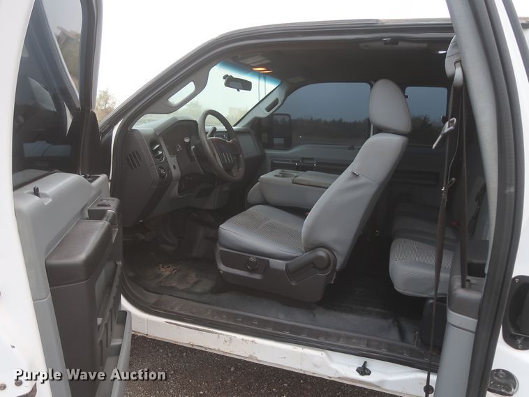 image for item MJ9219 2015 Ford F250 Super Duty  SuperCab pickup truck