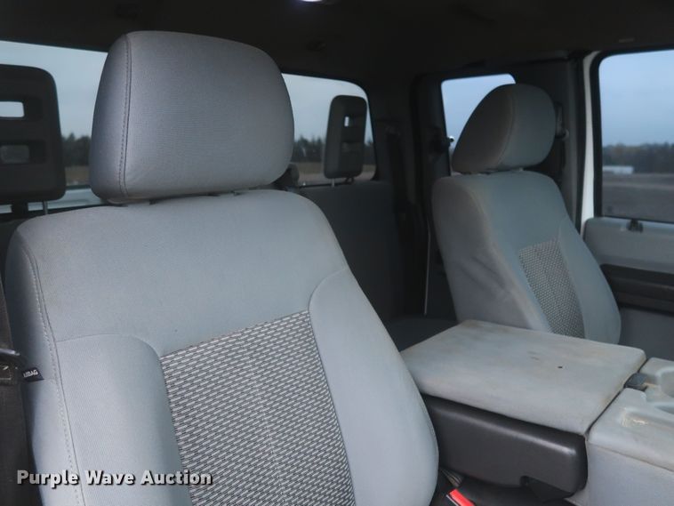 image for item MJ9219 2015 Ford F250 Super Duty  SuperCab pickup truck