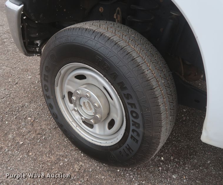 image for item MJ9219 2015 Ford F250 Super Duty  SuperCab pickup truck