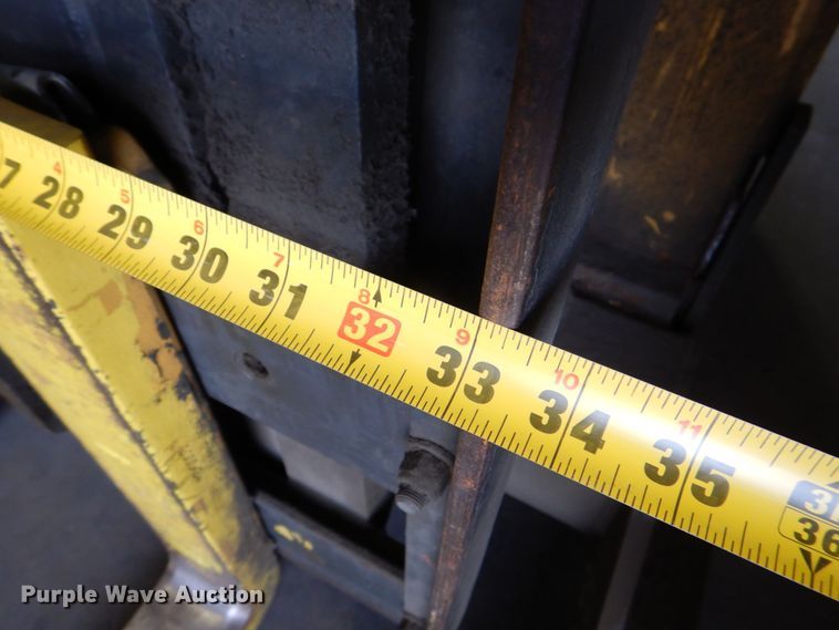 image for item MJ9802 Caterpillar NRR40  order picker