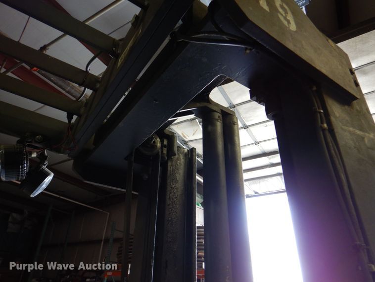 image for item MJ9802 Caterpillar NRR40  order picker