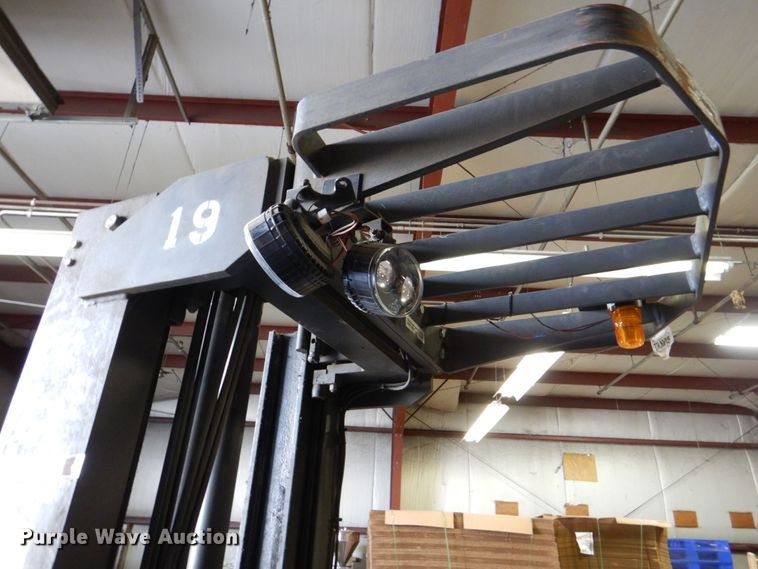 image for item MJ9802 Caterpillar NRR40  order picker