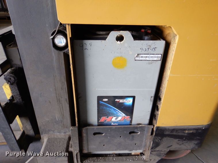 image for item MJ9802 Caterpillar NRR40  order picker