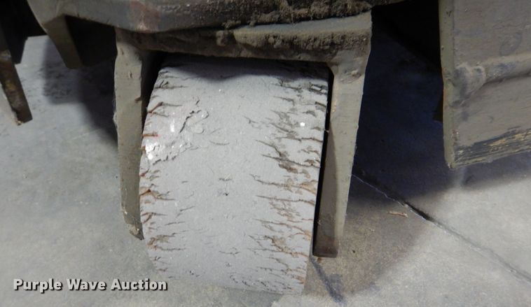 image for item MJ9802 Caterpillar NRR40  order picker