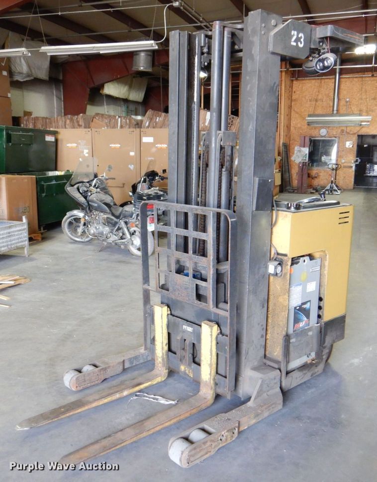 image for item MJ9803 Caterpillar NRR40  order picker