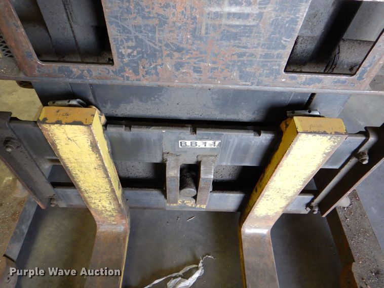 image for item MJ9803 Caterpillar NRR40  order picker