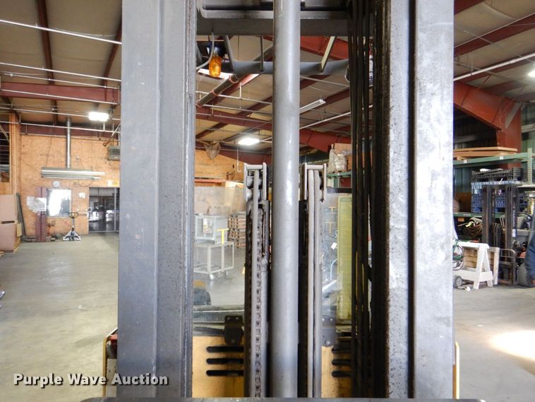 image for item MJ9803 Caterpillar NRR40  order picker