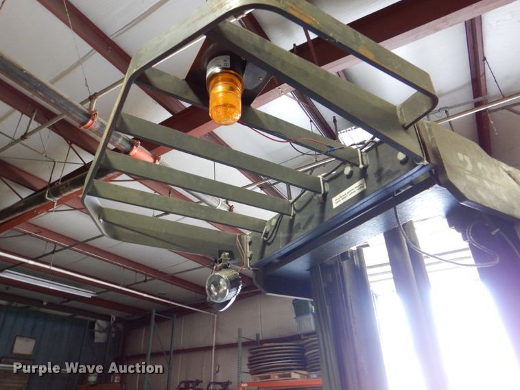 image for item MJ9803 Caterpillar NRR40  order picker