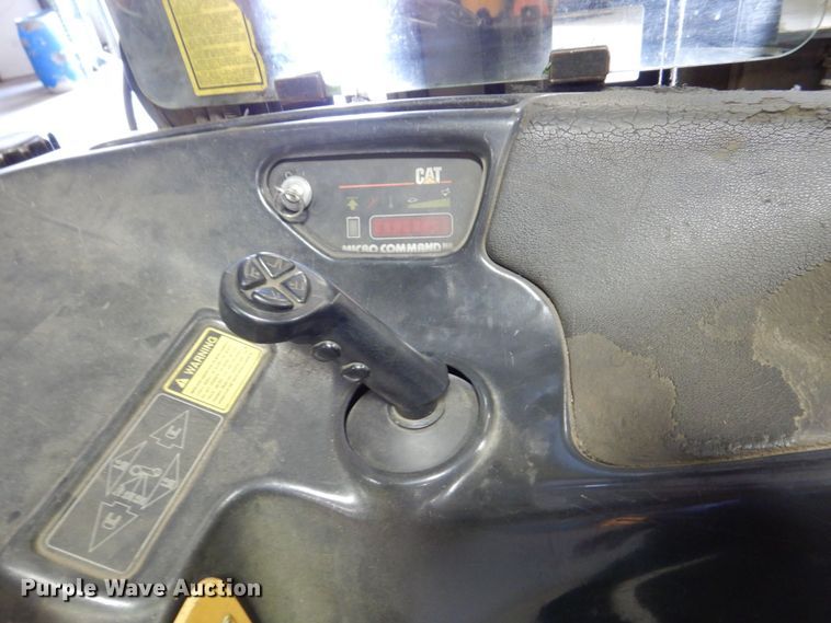 image for item MJ9803 Caterpillar NRR40  order picker