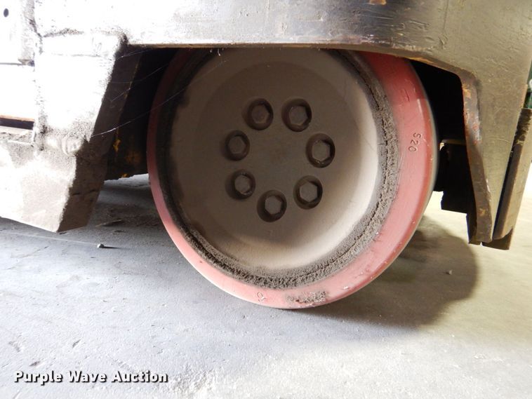 image for item MJ9803 Caterpillar NRR40  order picker