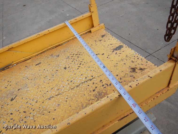 image for item MJ9815 Skyjack SJ3220  scissor lift