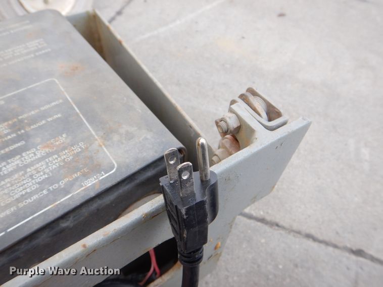 image for item MJ9815 Skyjack SJ3220  scissor lift