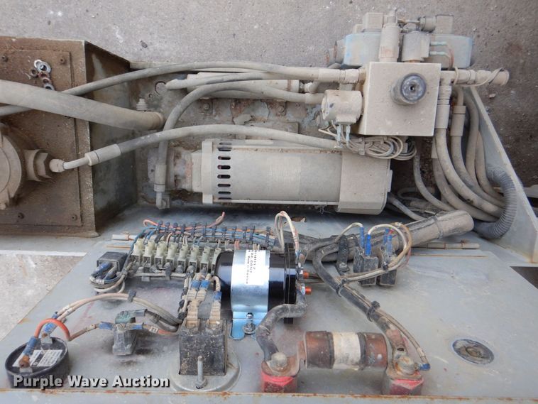 image for item MJ9815 Skyjack SJ3220  scissor lift