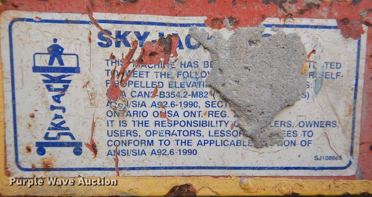 image for item MJ9815 Skyjack SJ3220  scissor lift