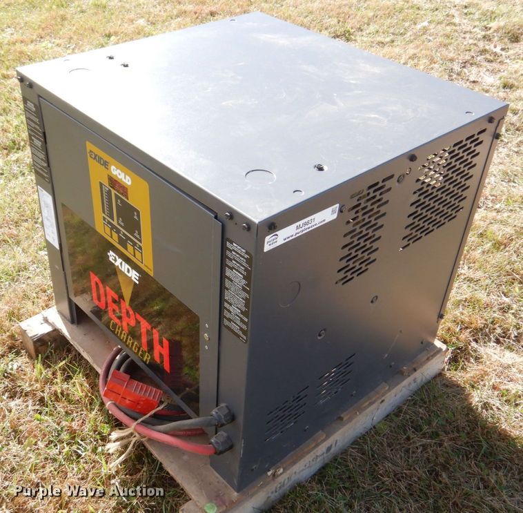 image for item MJ9831 Exide Gold D3G-12-850  forklift battery charger