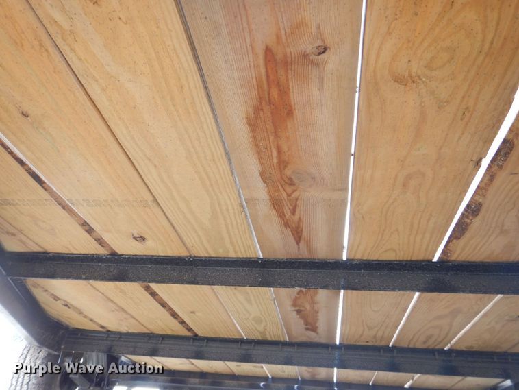 image for item MJ9837 2022 Doolittle 7710  utility trailer